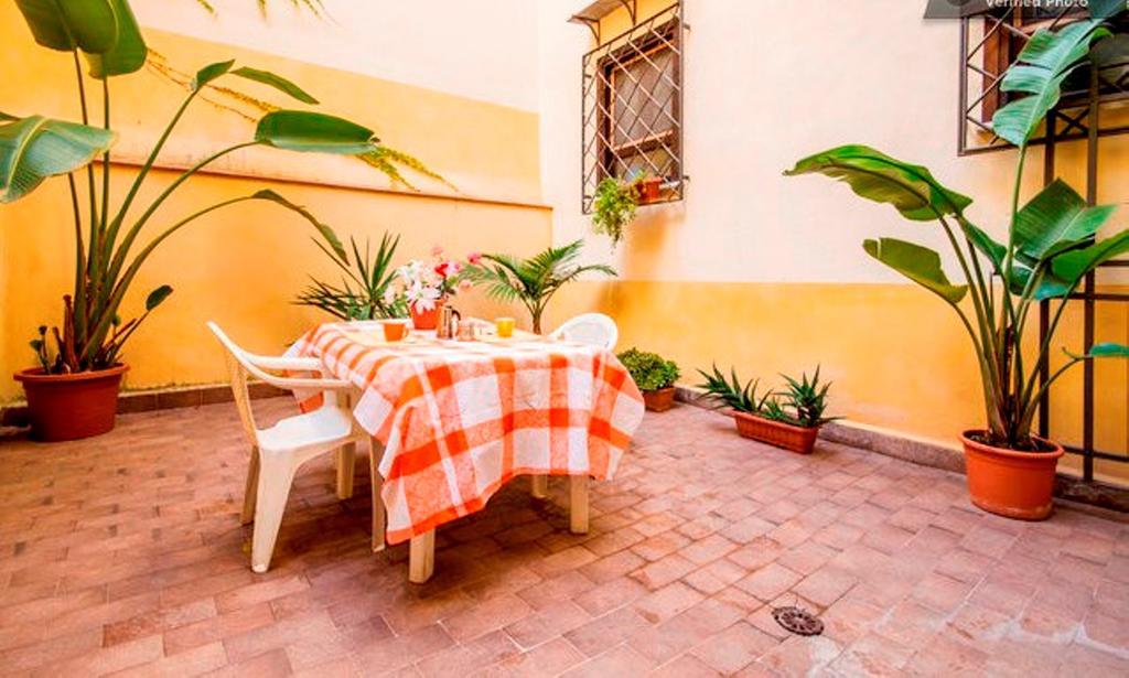 Casa Cagliostro Palermo Apartman Szoba fotó